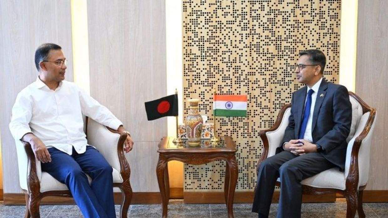 প্রধানমন্ত্রী তারেক রহমানের সঙ্গে সৌজন্য সাক্ষাৎ করেছেন ভারতীয় হাইকমিশনার প্রণয় ভার্মা।