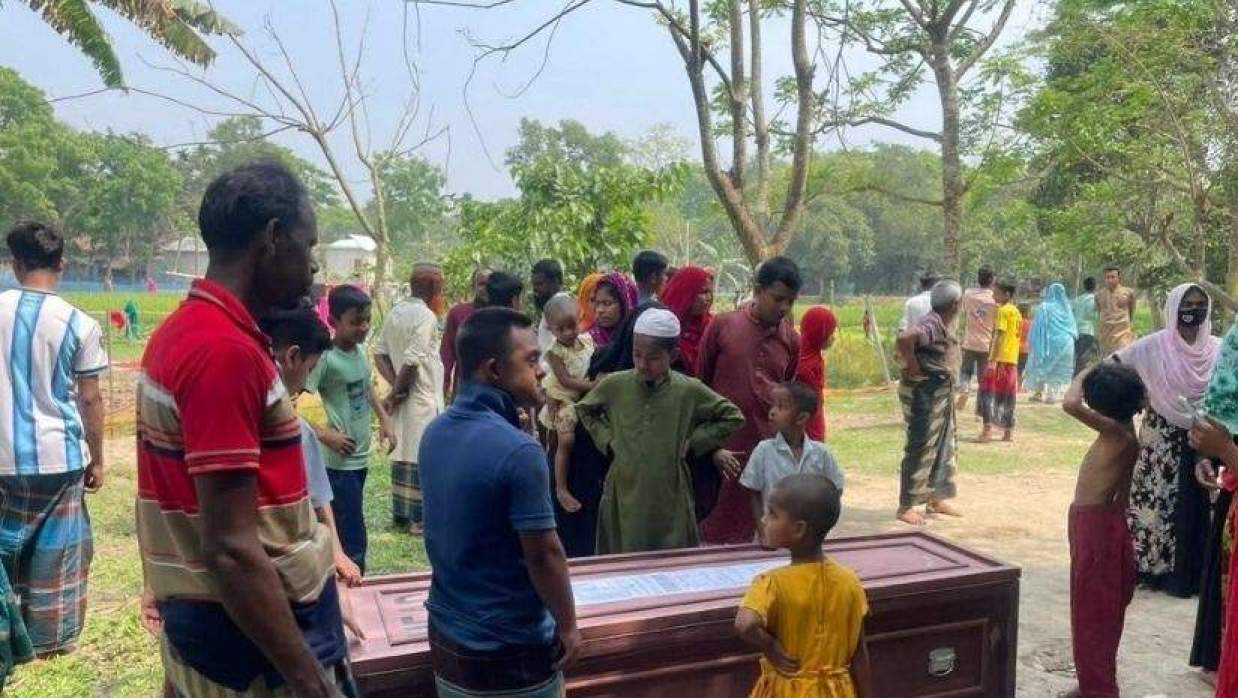 নিহত প্রবাসী মামুনের মরদেহ