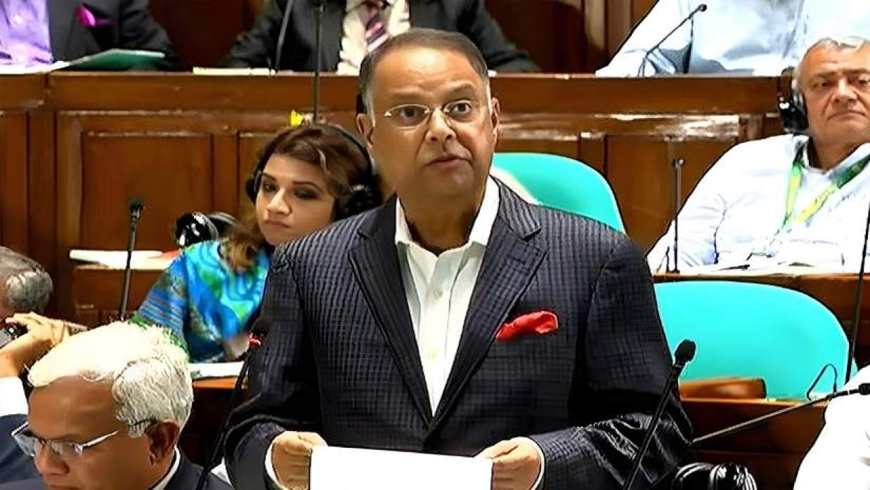 সংসদে জ্বালানি তেল মজুদের তথ্য জানালেন মন্ত্রী, অসৎ ব্যবসায়ীদের কড়া বার্তা