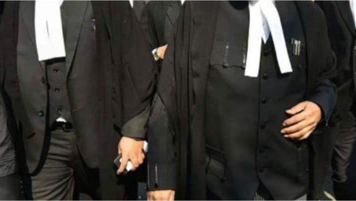 তীব্র গরমে কালো কোট-গাউন পরা লাগবে না আইনজীবীদের