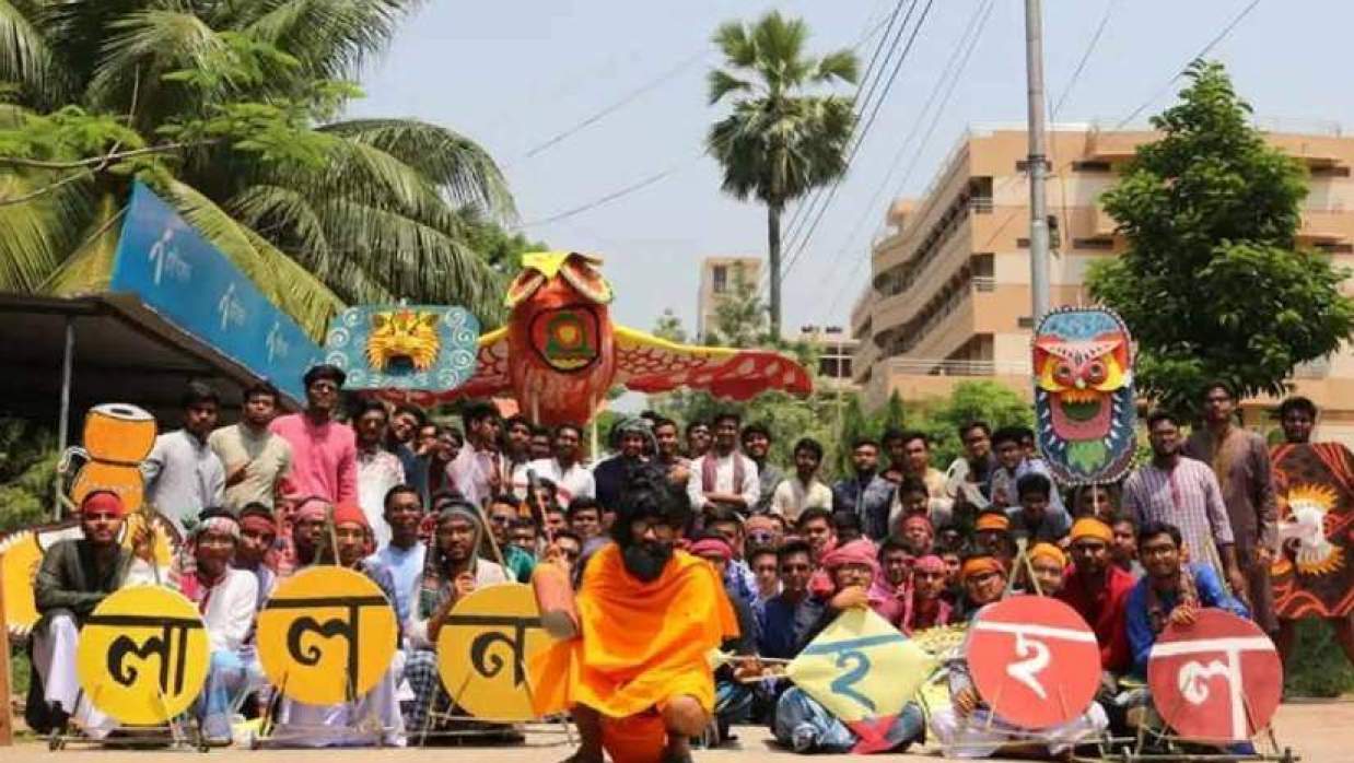 কুয়েটে ফিরছে বৈশাখী মেলা, প্রশাসনের উদ্যোগে উচ্ছ্বসিত শিক্ষার্থীরা