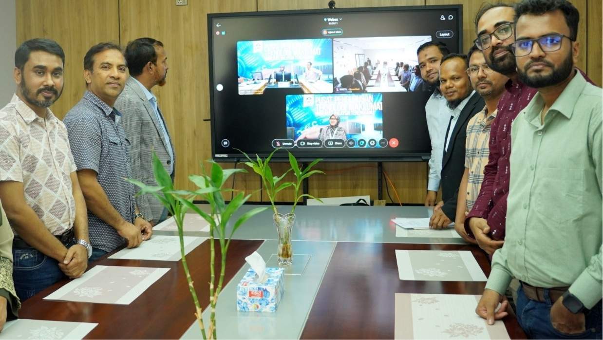 মালয়েশিয়ায় ইন্টার্নশিপের সুযোগ পাচ্ছেন রাবিপ্রবির শিক্ষার্থীরা, চুক্তি স্বাক্ষর