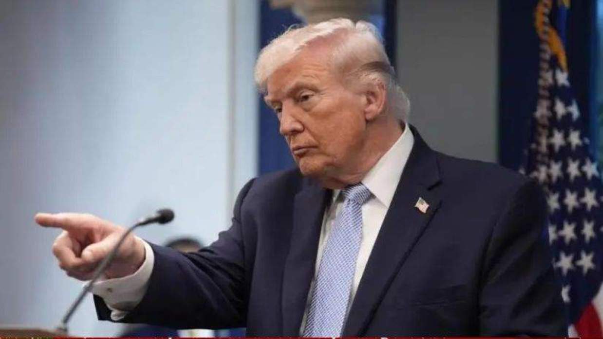 মার্কিন প্রেসিডেন্ট ডোনাল্ড ট্রাম্প