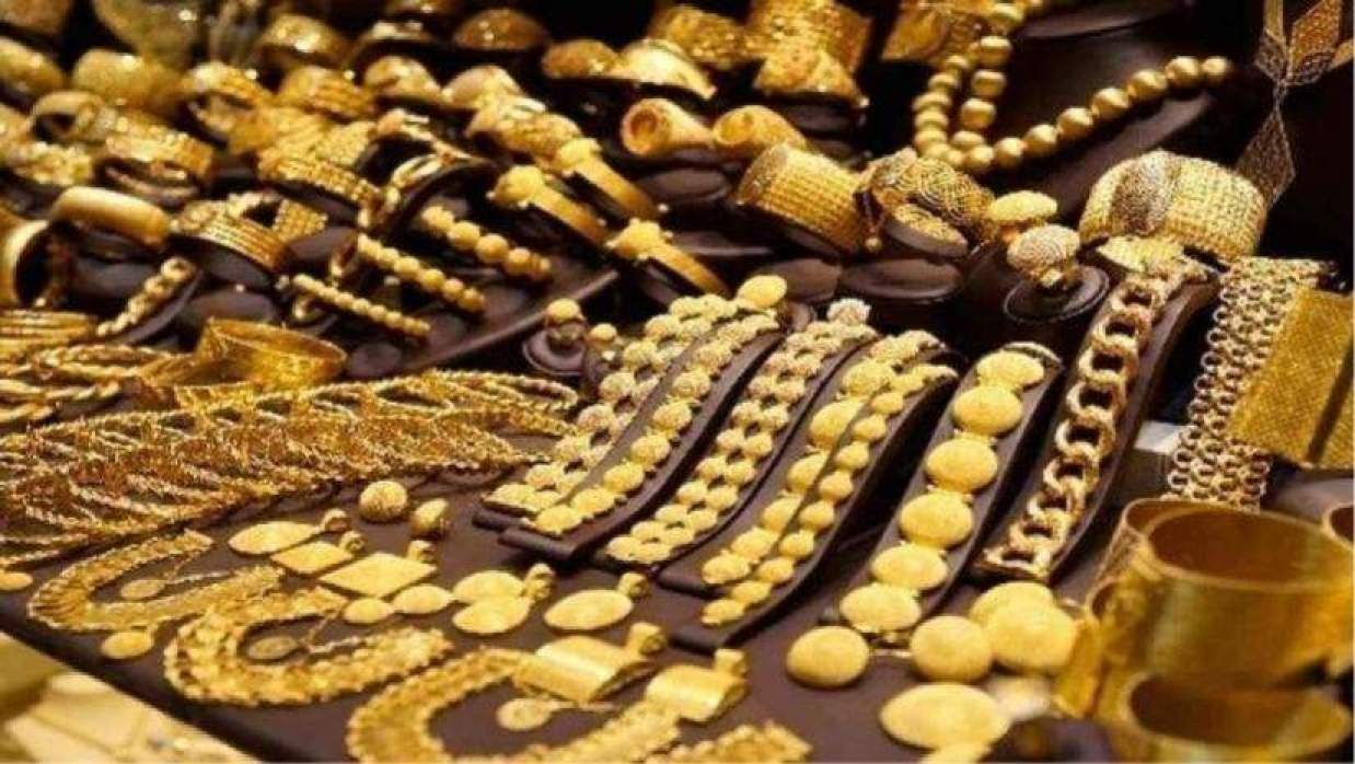 সোনার দামে বড় লাফ, এবার ভরিতে কত?