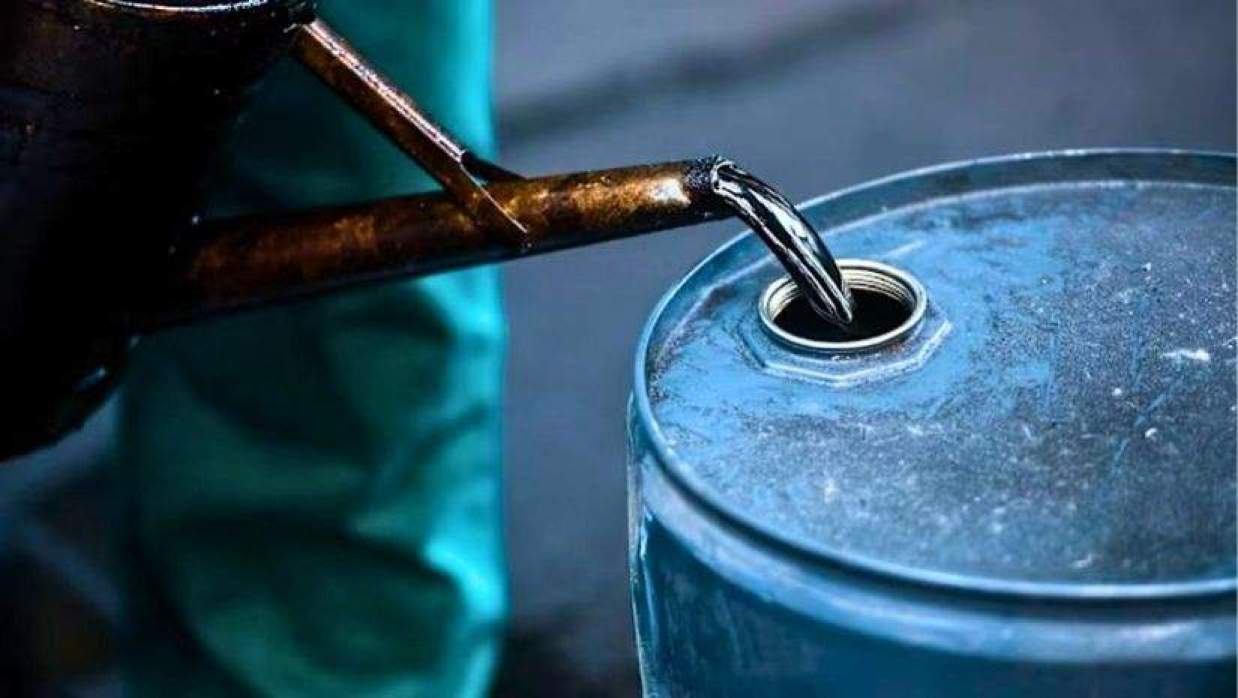 যুদ্ধবিরতির পর বিশ্ববাজারে কমল তেলের দাম