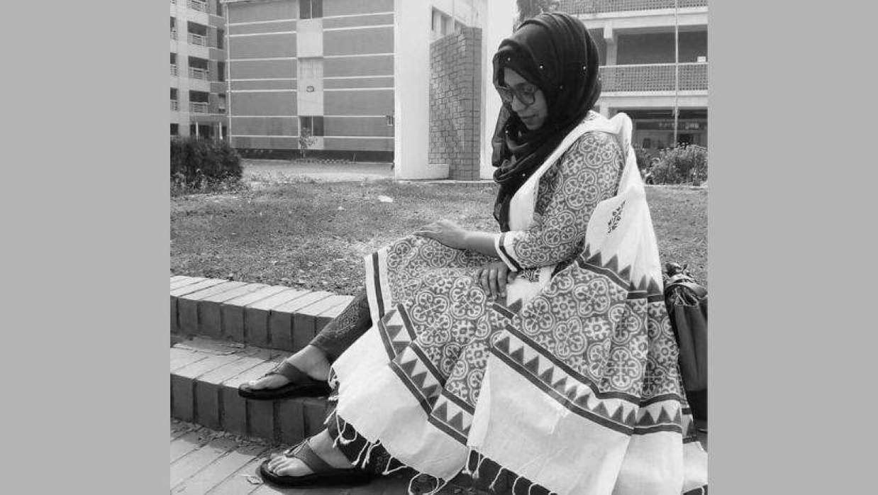 হঠাৎ অসুস্থ হলে হাসপাতালে নেওয়া হয় রাফিয়াকে, আইসিইউতে মৃত্যু