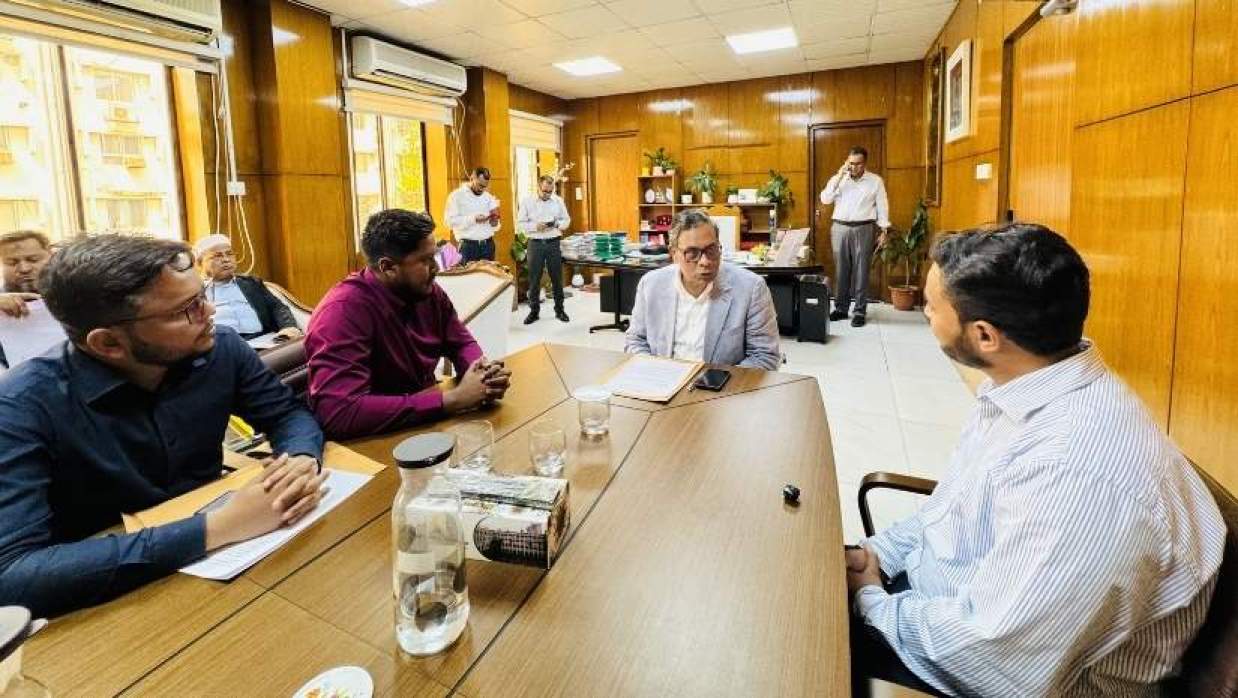 স্বাস্থ্য প্রতিমন্ত্রীর সঙ্গে বৈঠকে এই দাবি জানায় প্রতিনিধি দল