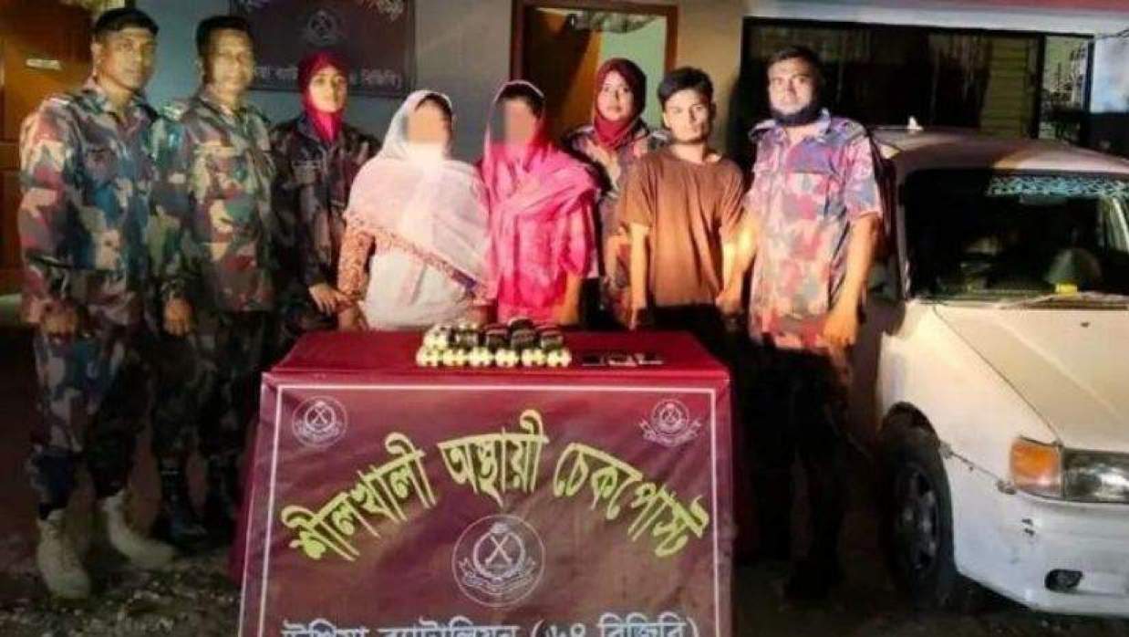 প্রাইভেটকারের তেলের ট্যাংকে মিলল ইয়াবা, চালকসহ দুই নারী আটক