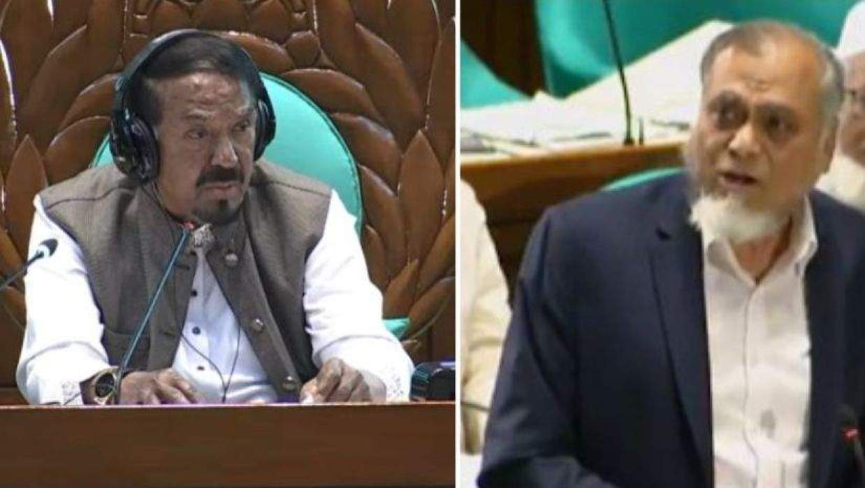 মাই গড! মাননীয় সদস্য আরও মনোযোগী হবেন