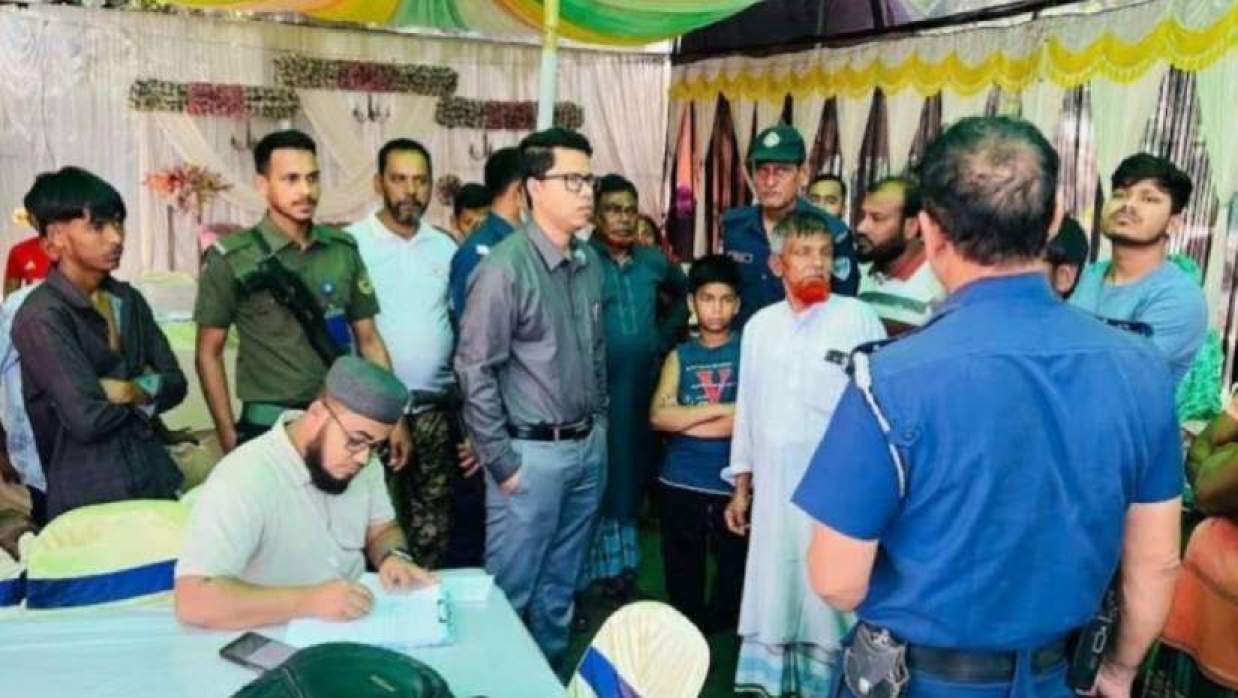 ভ্রাম্যমাণ আদালতের হস্তক্ষেপে বাল্যবিবাহ বন্ধ, খাবার গেল এতিমখানায়