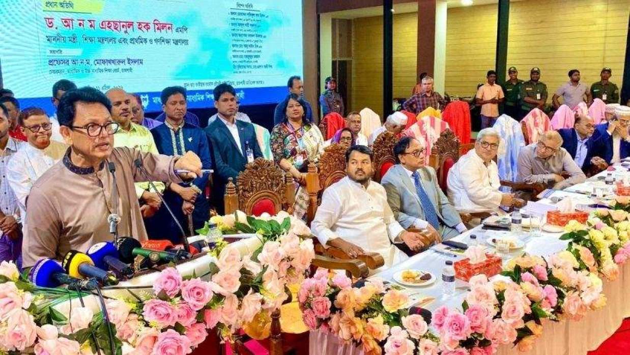 ডিসির সন্তানকে পড়তে হবে নিজ জেলার স্কুলে: শিক্ষামন্ত্রী