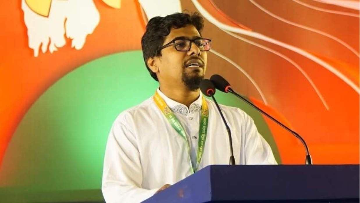 জনরোষে এই দলটা কতক্ষণ টিকবে বুঝতে পারছি না!