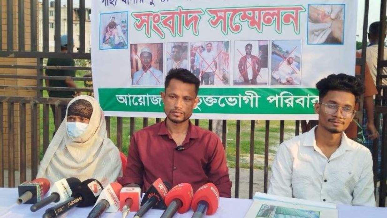 মাদক সিন্ডিকেটের প্রস্তাবে রাজি না হওয়ায় ব্যবসায়ীকে মারধর ও হুমকি, নিরাপত্তা চেয়ে সংবাদ সম্মেলন