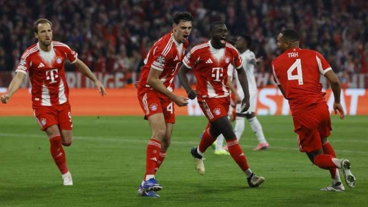  বায়ার্ন দল 