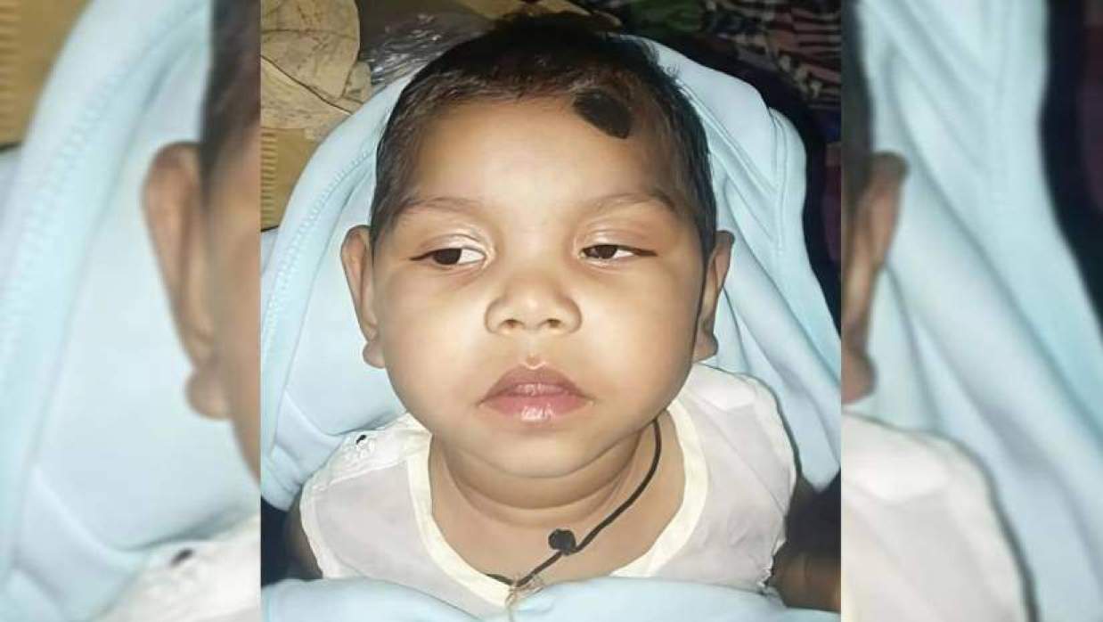 ঢাকাগামী লঞ্চ থেকে অজ্ঞাতনামা শিশু উদ্ধার