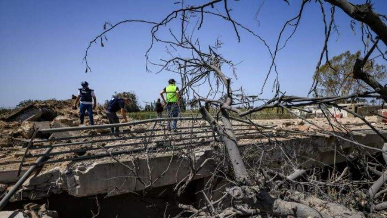 কাসমিয়েহ সেতু ধ্বসে পড়ায় লেবাননের দক্ষিণ অঞ্চল কার্যত এখন বিছিন্ন