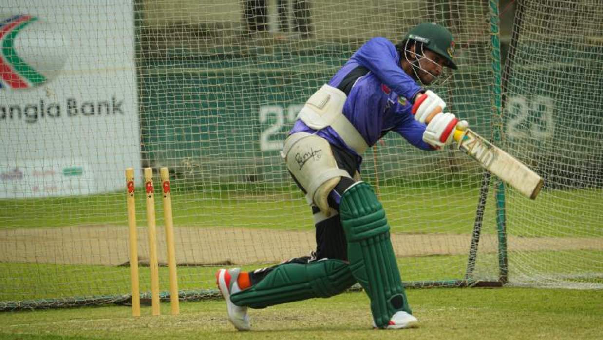 সৌম্য সরকার 