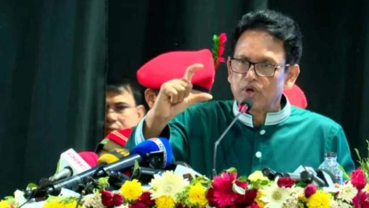 শিক্ষা এবং প্রাথমিক ও গণশিক্ষা মন্ত্রী ড. আ ন ম এহছানুল হক মিলন