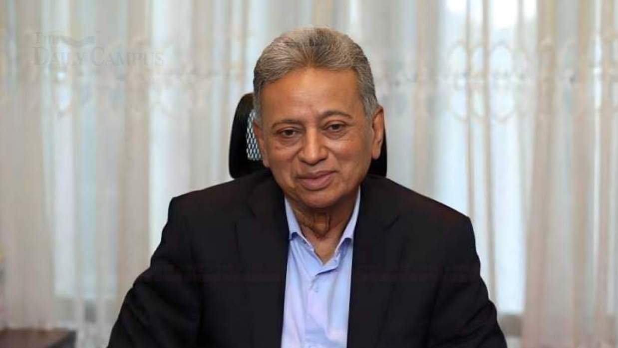 অর্থমন্ত্রী আমির খসরু মাহমুদ চৌধুরী