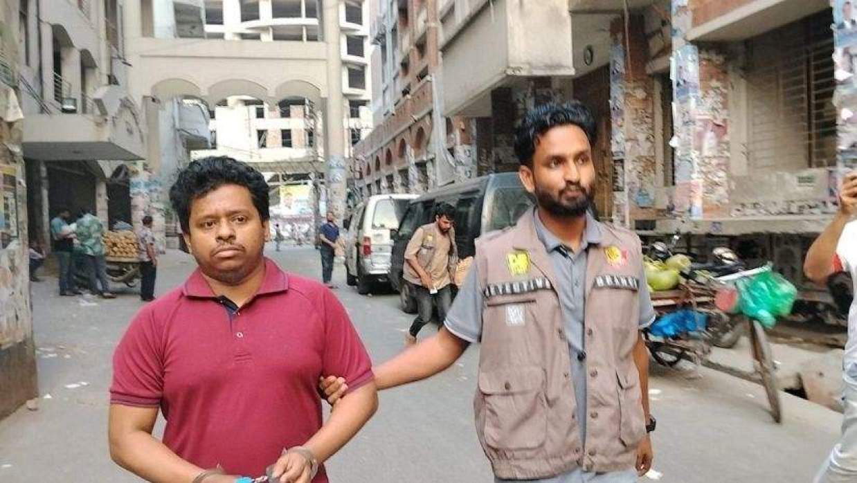 ডিবির হাতে গ্রেপ্তার হওয়া হাসান নাসিম 