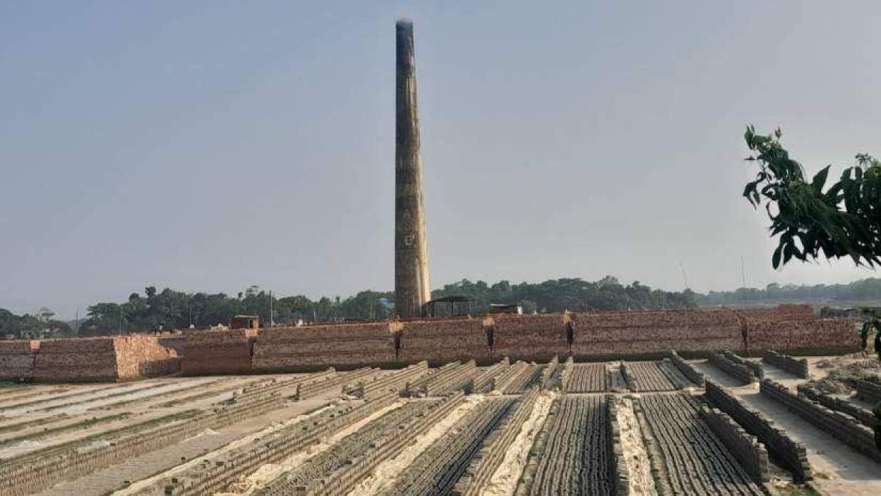 মতলব উত্তরের অবৈধ ইটভাটা