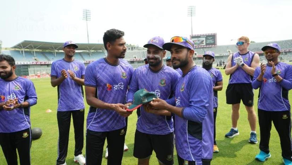 অন্যরকম মাইলফলকে লিটনকে বিশেষ সম্মাননা