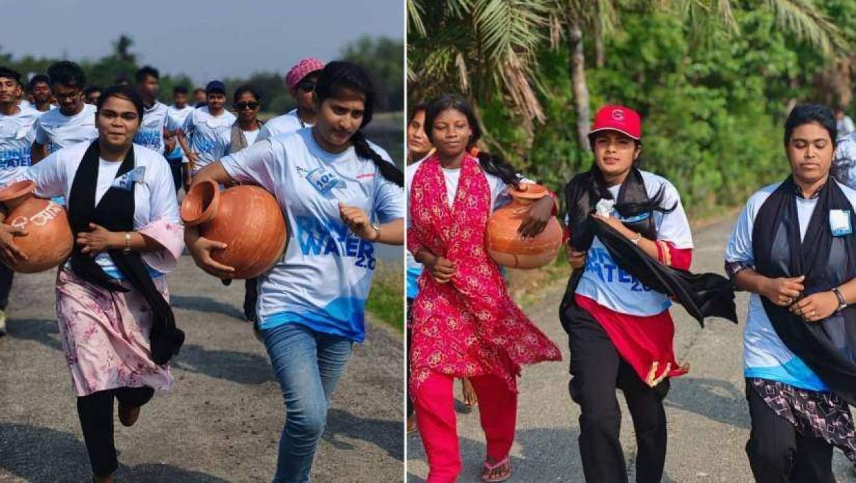 ম্যারাথনে অংশ নেওয়া তরুণ-তরুণীরা