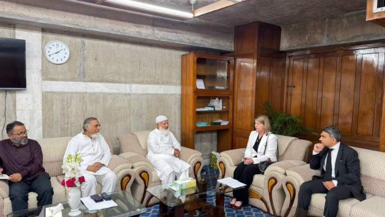 বিরোধীদলীয় নেতার সঙ্গে ইন্টারন্যাশনাল আইডিয়া-এর প্রতিনিধিদলের  সাক্ষাৎ 