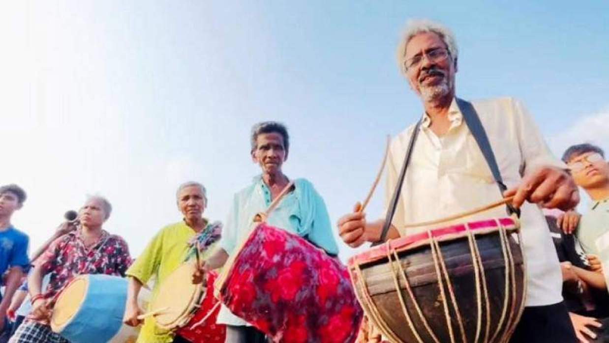 ঐতিহ্যবাহী মিয়ার বৈশাখী মেলাকে ঘিরে গ্রামের বাড়ি বাড়ি চলছে উৎসবের আমেজ