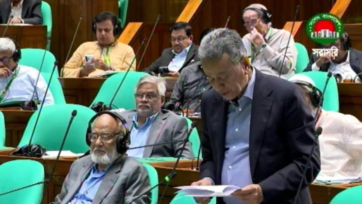 বাণিজ্যমন্ত্রী আমির খসরু মাহমুদ চৌধুরী