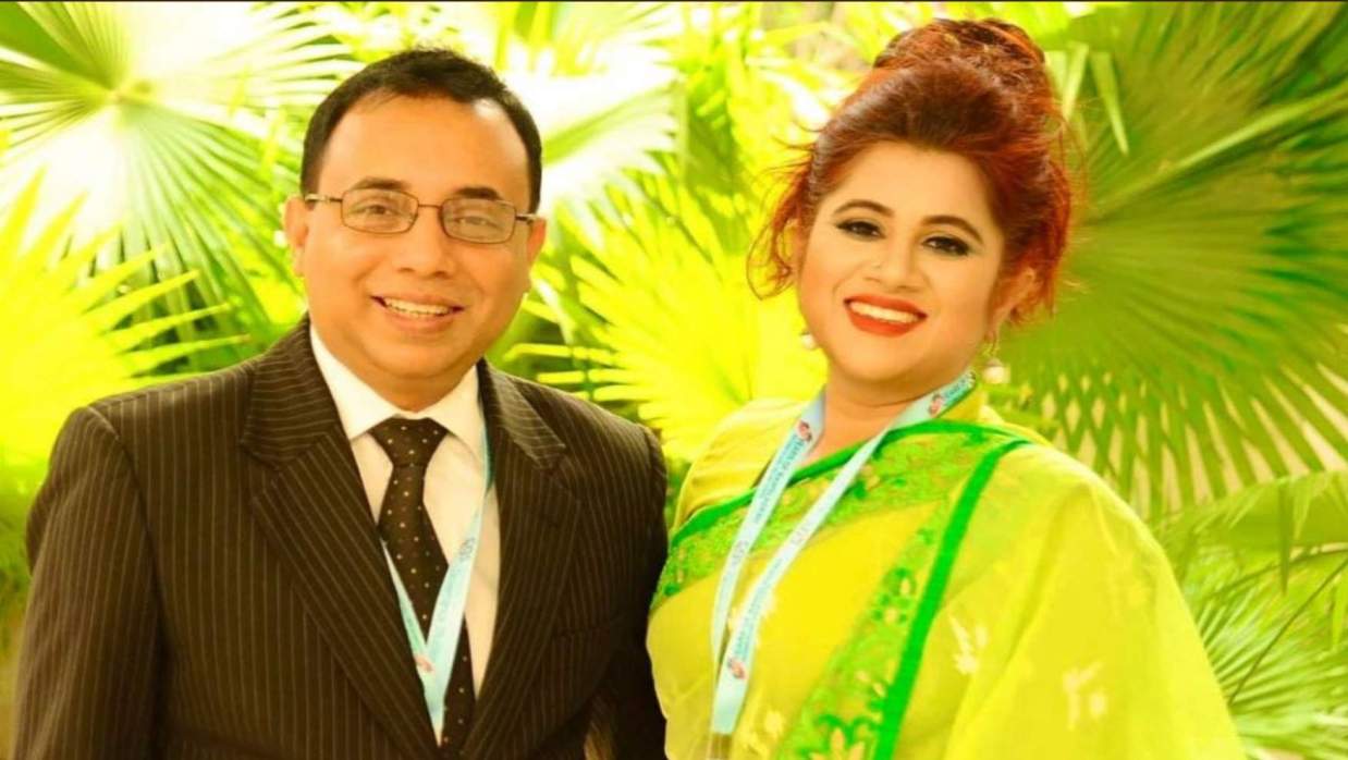 জিল্লুর রহমান ও স্ত্রী ফাহমিদা হক