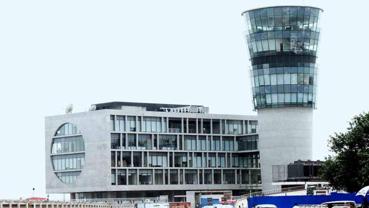 অত্যাধুনিক রাডার সিস্টেম ও এয়ার ট্রাফিক ম্যানেজমেন্ট সেন্টার