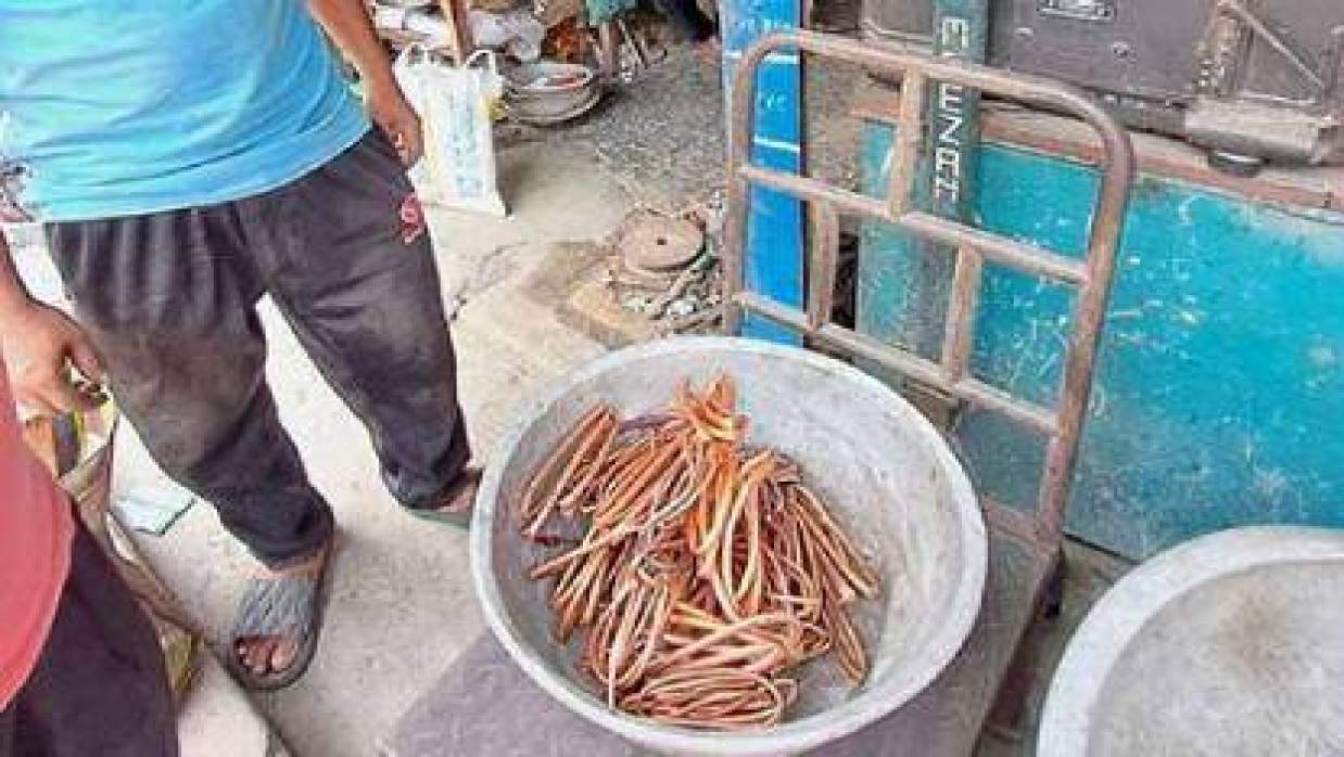 এসির তামার পাইপ