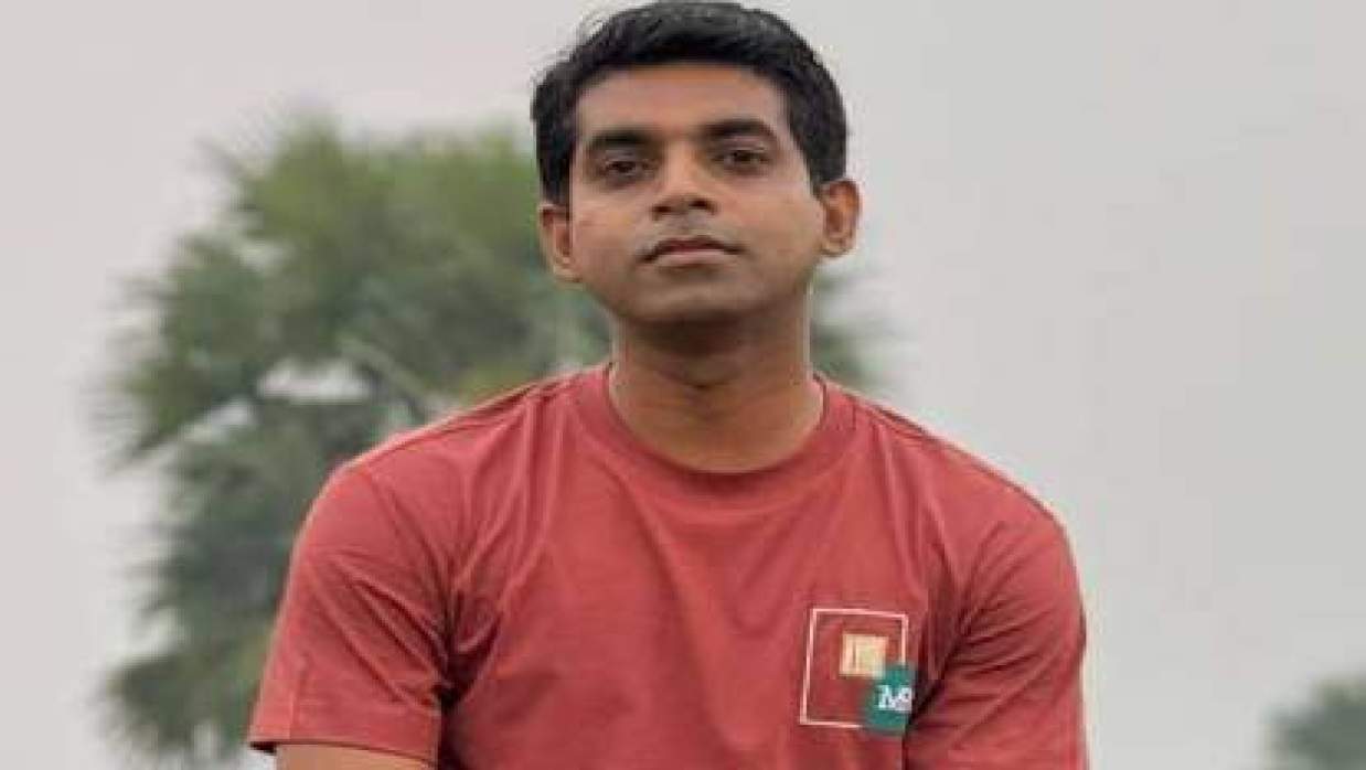 কাস্টমস কর্মকর্তা বুলেট বৈরাগী