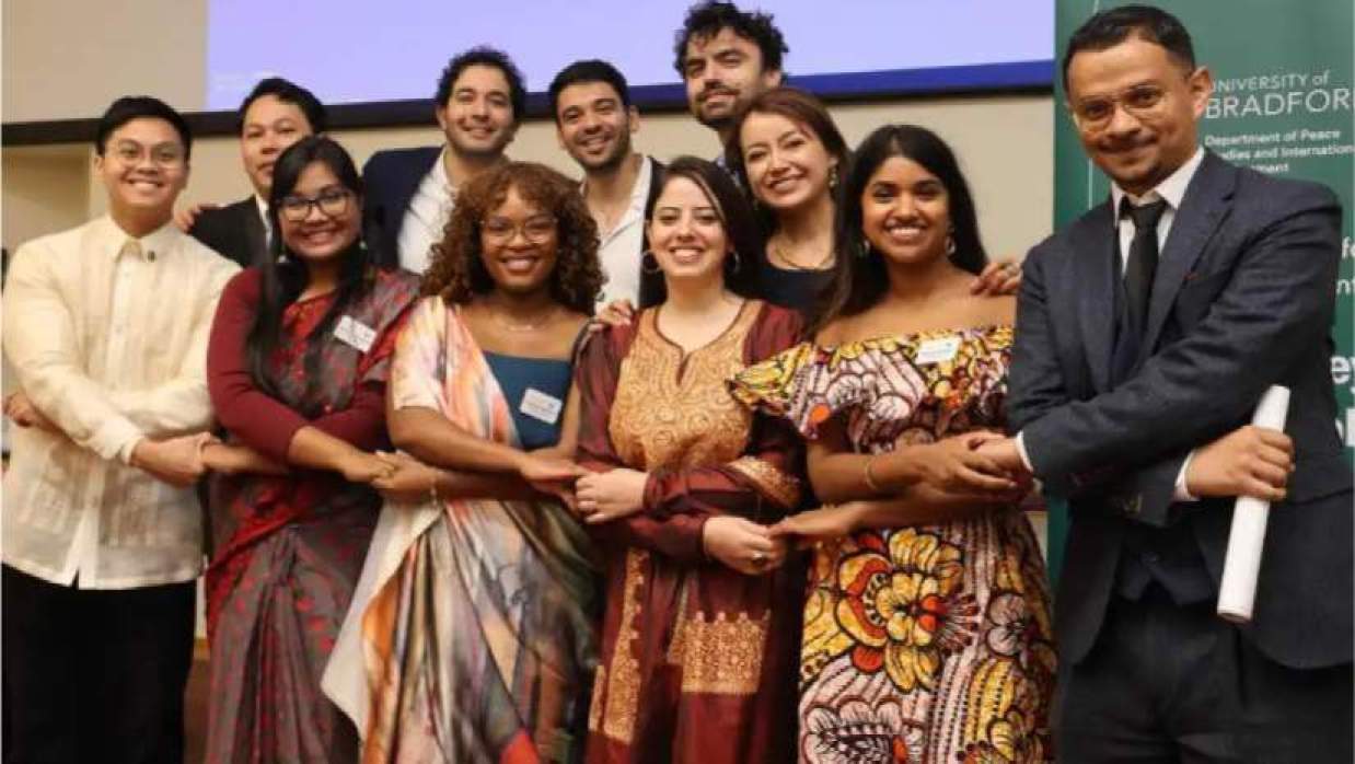 রোটারি পিস ফেলোশিপে স্নাতকোত্তর ও প্রফেশনাল ডেভেলপমেন্ট প্রোগ্রামে অধ্যয়ন করতে চাইলে আবেদন করুন দ্রুতই