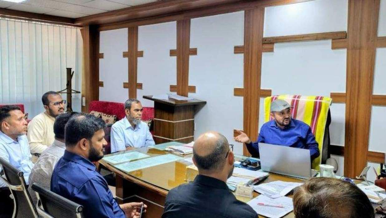 বিশ্ববিদ্যালয় প্রশাসন ও সোনালী ব্যাংক পিএলসি’র  অনলাইনে সকল বিল পেমেন্টের বিষয়ে সিদ্ধান্ত নেওয়ার সময়