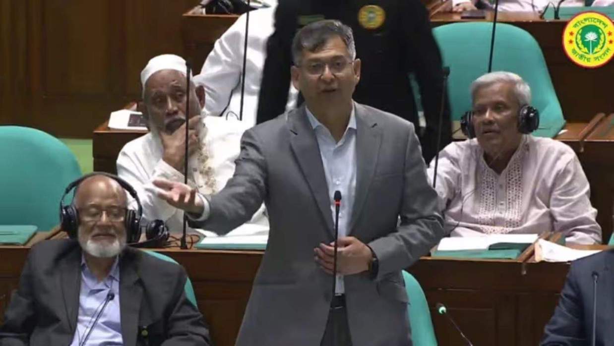 স্বরাষ্ট্রমন্ত্রী সালাহউদ্দিন আহমদ