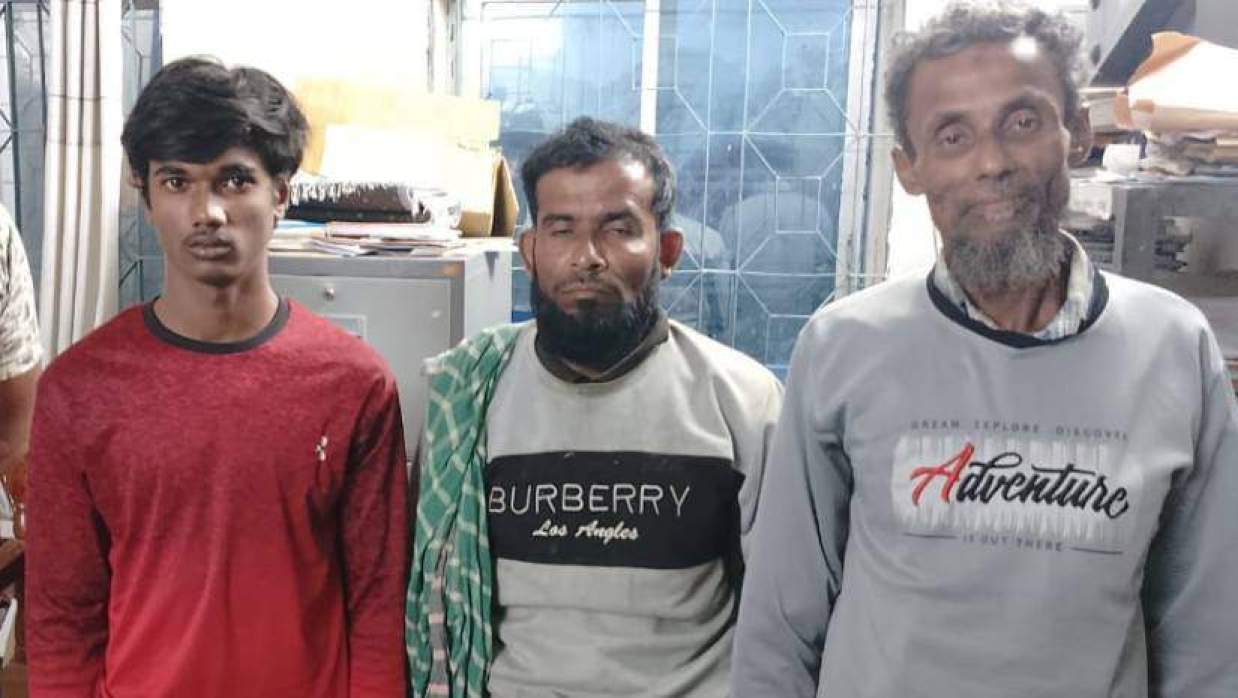 দণ্ডপ্রাপ্ত তিন জেলে