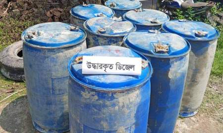 লক্ষ্মীপুরে খালে পড়ে ছিল ড্রামভর্তি ডিজেল