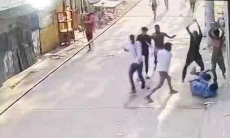 মোহাম্মদপুরে এলেক্স ইমনকে কুপিয়ে হত্যার সিসিটিভি ফুটেজ ভাইরাল