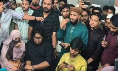 মামলা করতে শাহবাগ থানায় গেলেন জুবায়ের-মোসাদ্দেক