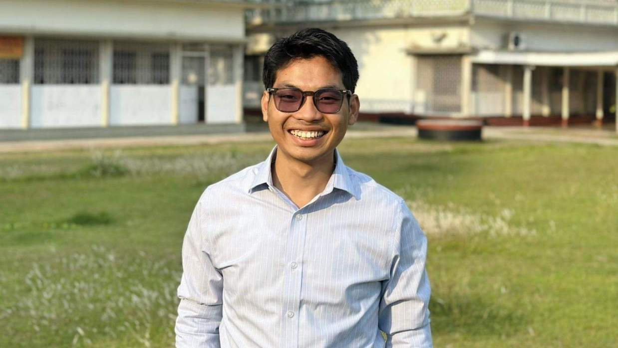 ডাকসুর কার্যনির্বাহী সদস্য সর্ব মিত্র চাকমা