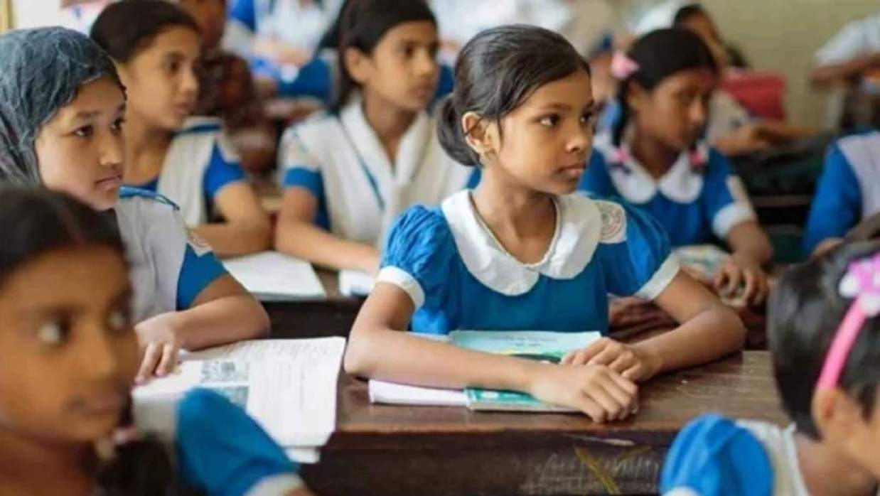 প্রাথমিকের শিক্ষার্থীরা