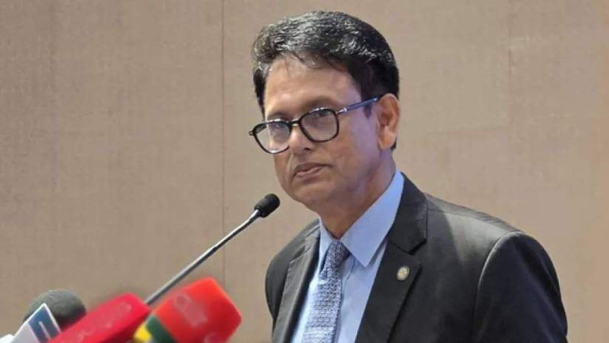 শিক্ষা এবং প্রাথমিক ও গণশিক্ষামন্ত্রী ড. আ ন ম এহছানুল হক মিলন
