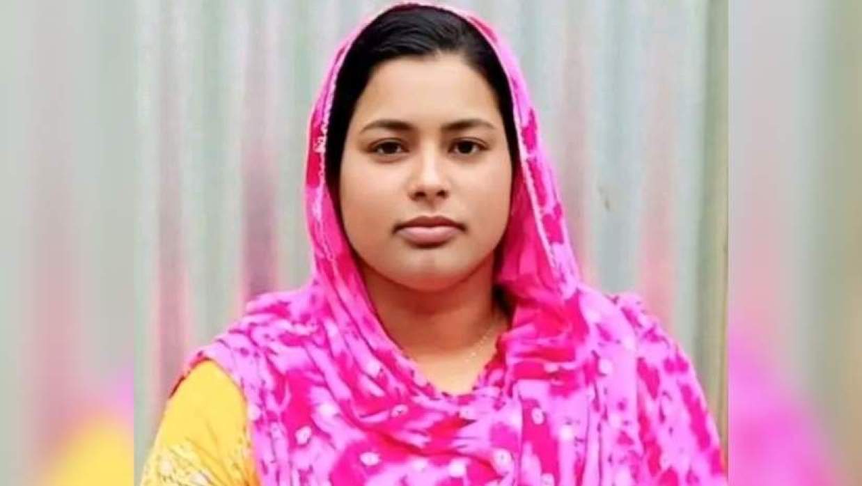 দিপালী আক্তার