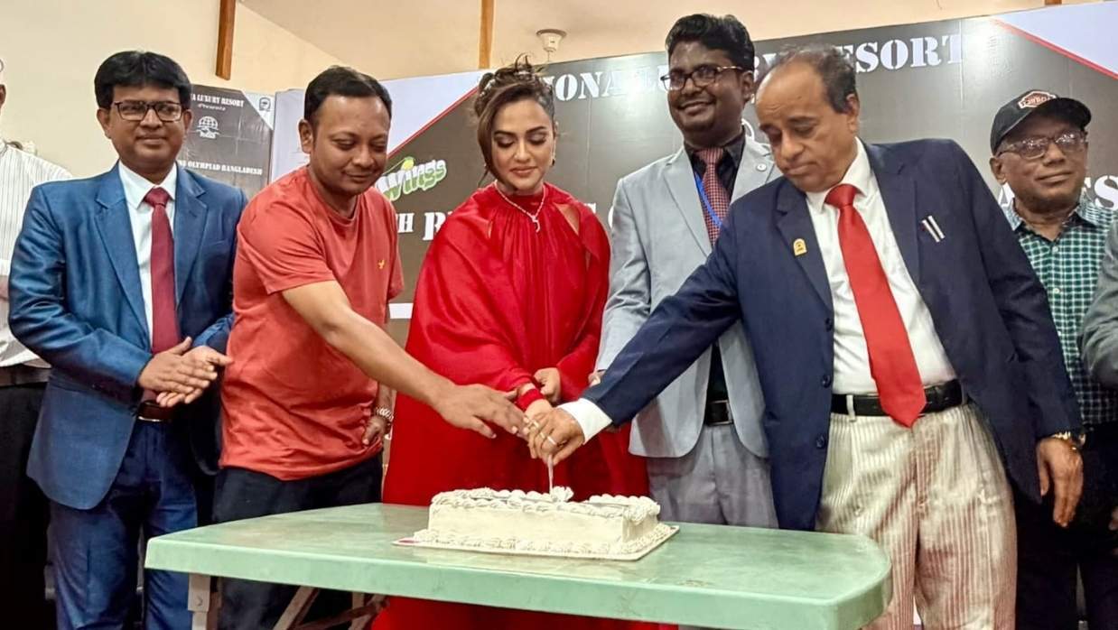 বিজনেস জিনিয়াস বাংলাদেশ অনুষ্ঠানে অভিনয়শিল্পীরা