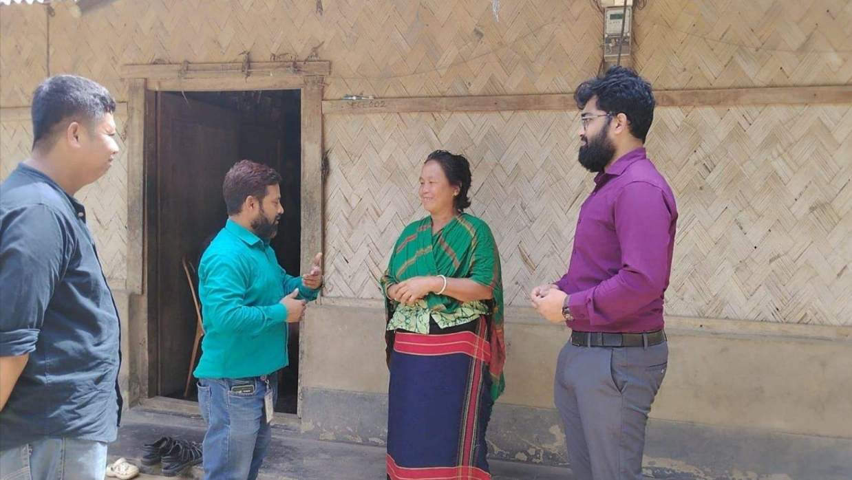 ঋতুপর্ণা চাকমার বাড়ি পরিদর্শনে প্রতিনিধি দল রাঙামাটিতে