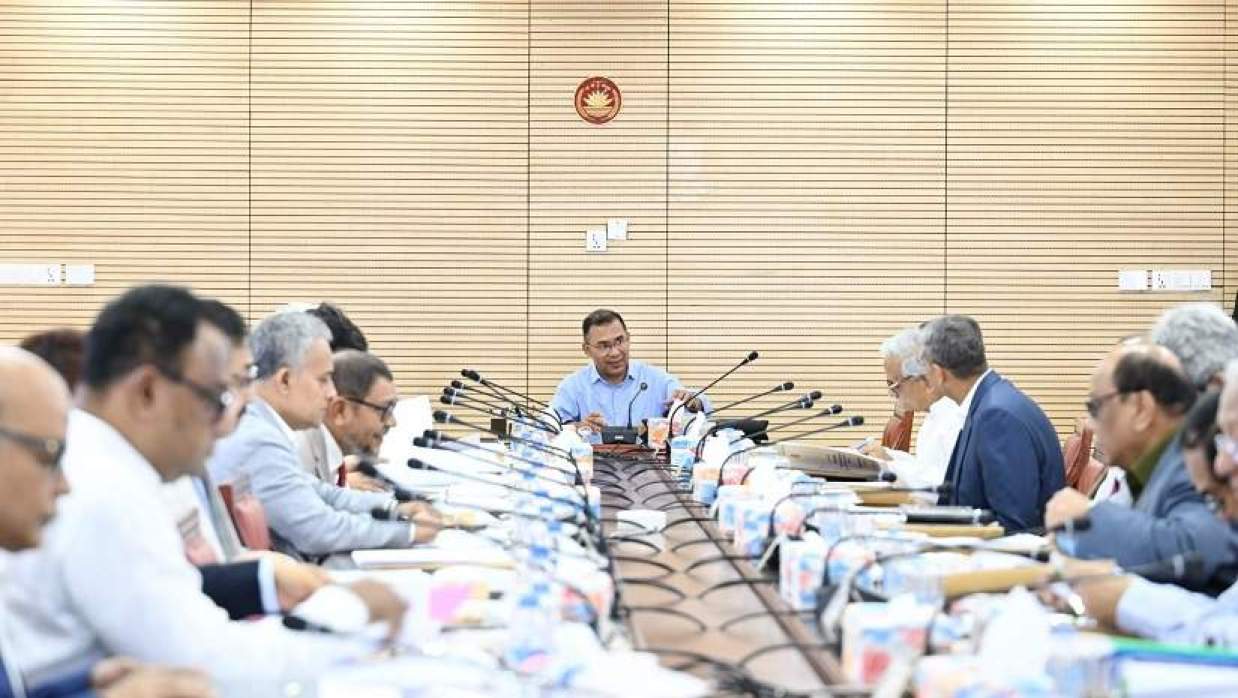 প্রধানমন্ত্রী তারেক রহমানের সভাপতিত্বে অনুষ্ঠিত হয় একনেক সভা