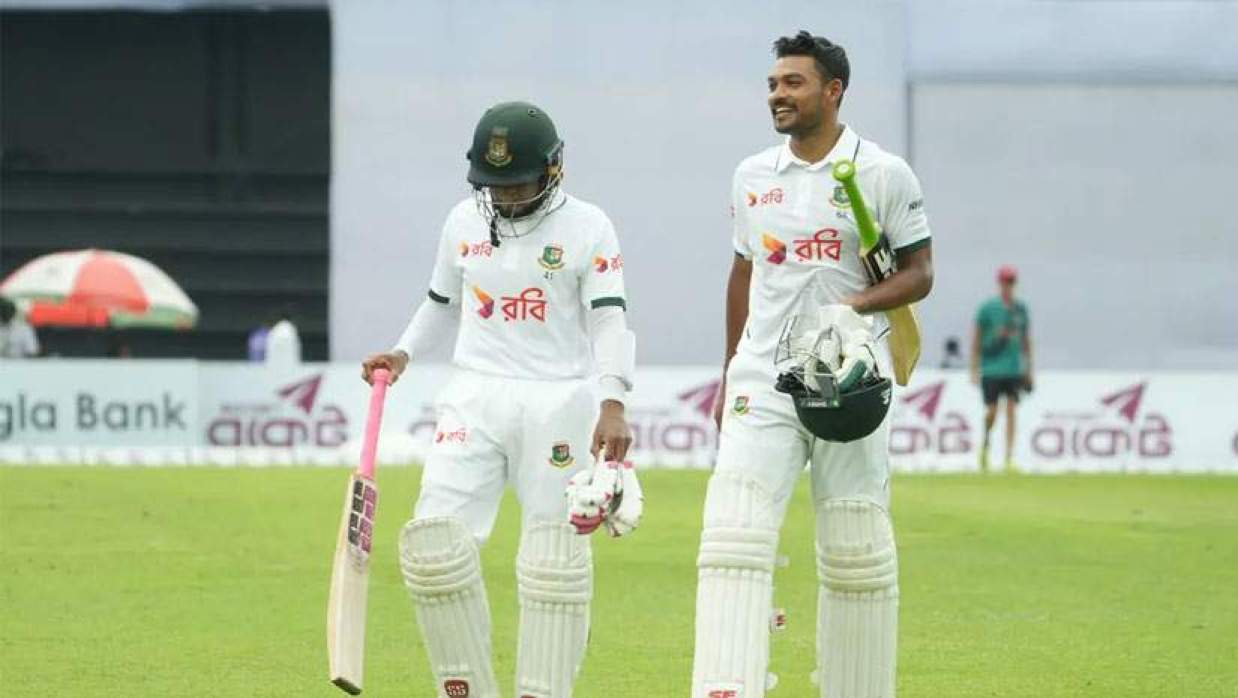 মুশফিকুর রহিম ও নাজমুল হোসেন শান্ত 