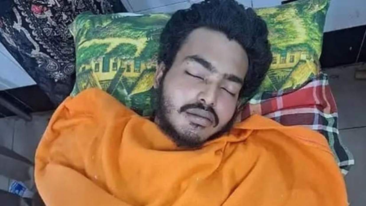 গুরুতর আহত জাকারিয়া হাসান জিলহানকে রাজধানীর পঙ্গু হাসপাতালে ভর্তি করা হয়েছে
